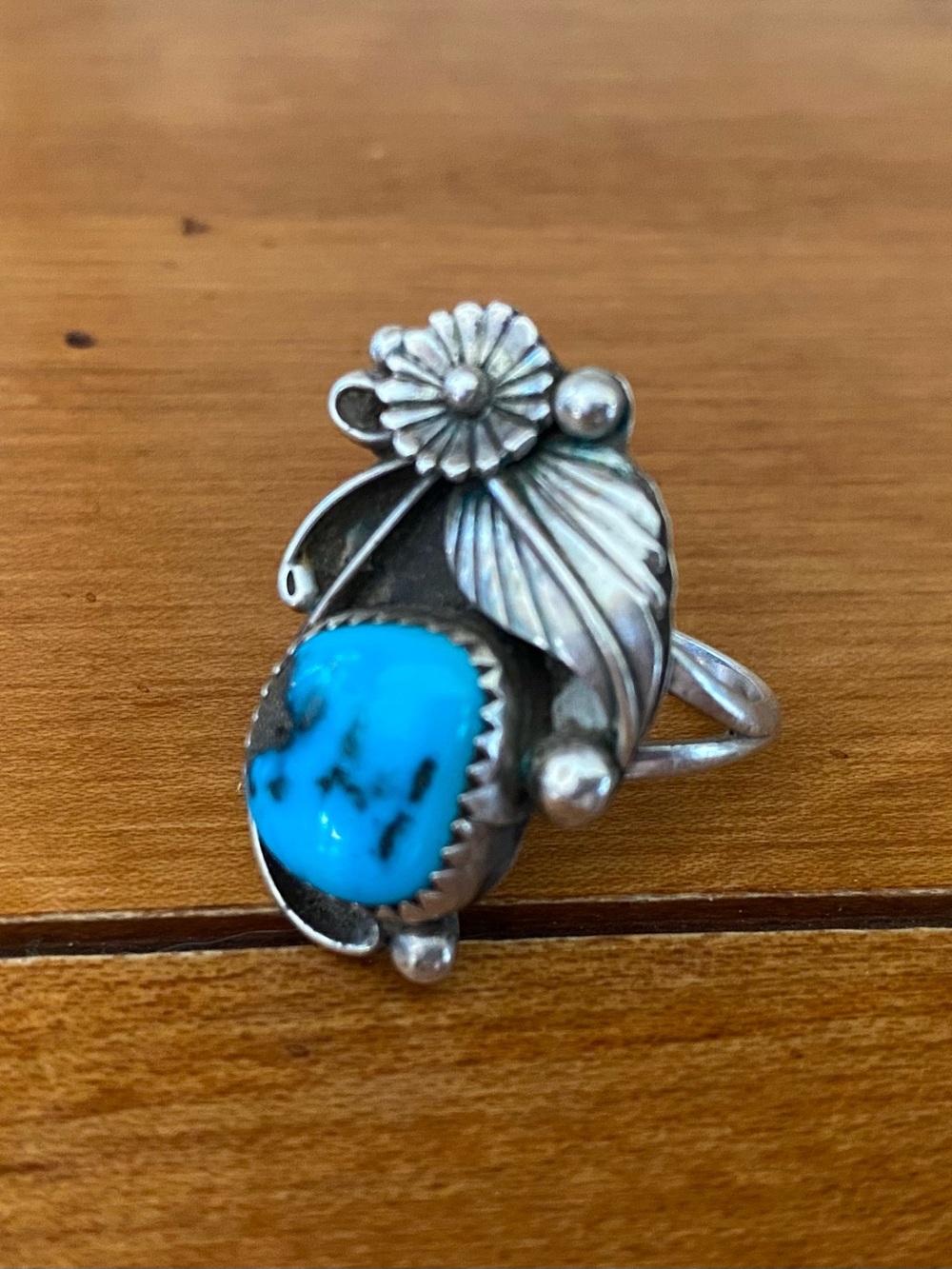 Vintage Native American Sterling Silver Turquoise Ring size 7